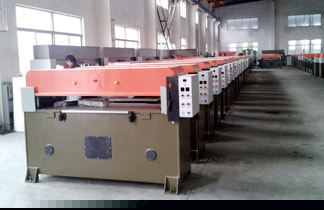 方矩管車間-全自動輥式成型機(jī)組